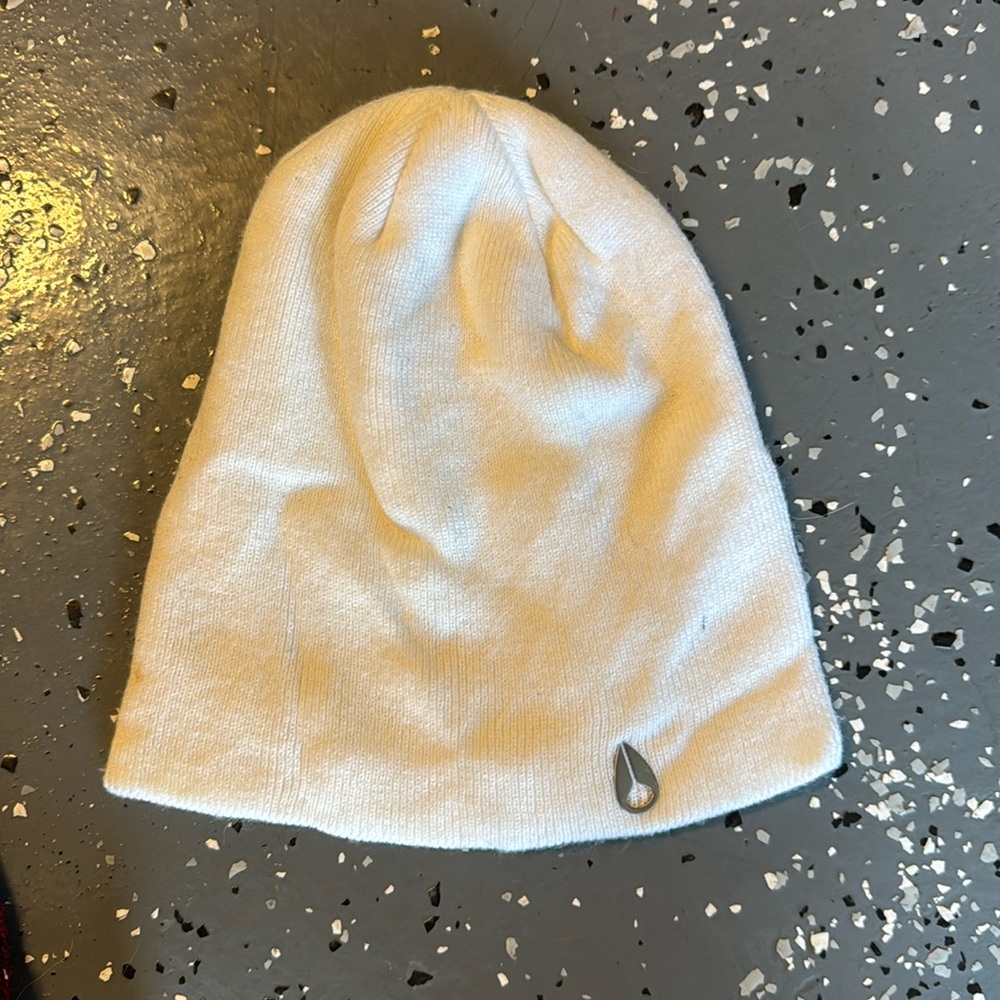 Nixon beanie